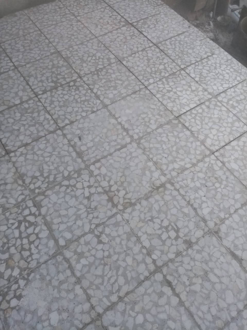 شغول سيراميك ارضي وجداري بسعار مناسبة ***********
