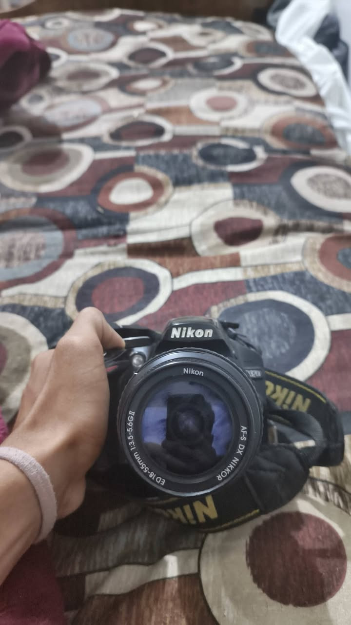 السلام عليكم كامره نيكون d3200 للبيع عندياها من زمان عود ردت اتعلم تصوير وانكسر واهسي وضميته سعره 130


**إذا كنت صاحب هذا الإعلان وتريد حذفه لأي سبب، رجاءا أرسل رسالة إلى الدعم الفني**