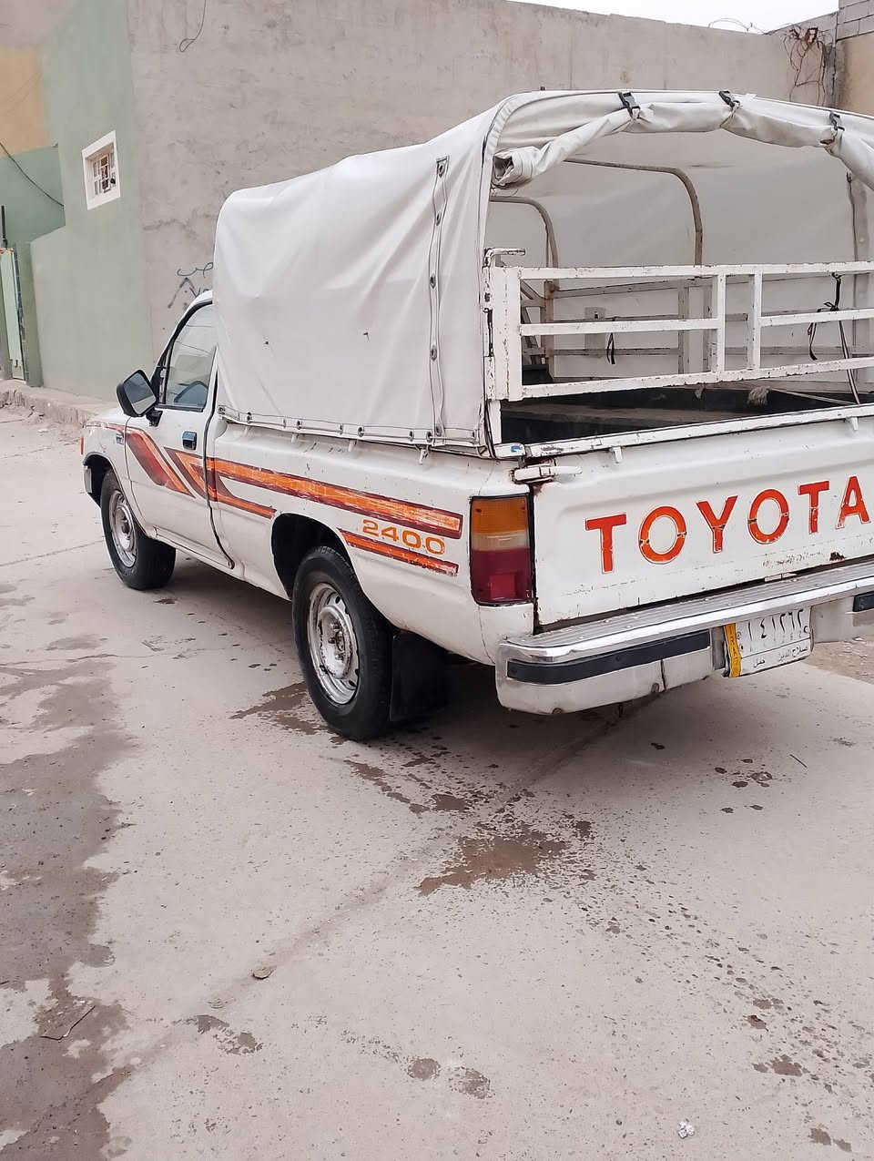 السلام عليكم للبيع شرط تحويل
بيكم موديل 94 
محرك اكروسيده كير اكسن شرط
تخم تاير 
طخمها زين 
صبغ بوند فقط وتصليح باب الخلفي فقط 
سياره جاهزه 
رقم صلاح الدين الماني
السعر 60 بيها مجال شراي اتصل
***********///***********
