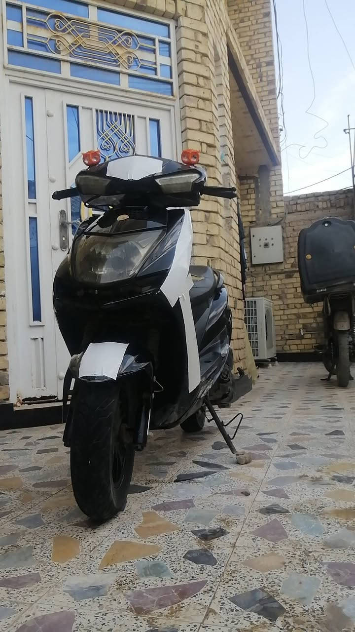 سلام عليكم دراجه اللبيع  سكنس شمعه  ابيع كوم حديد الاستفسار  خاص او عله هاذا الرقم***********
