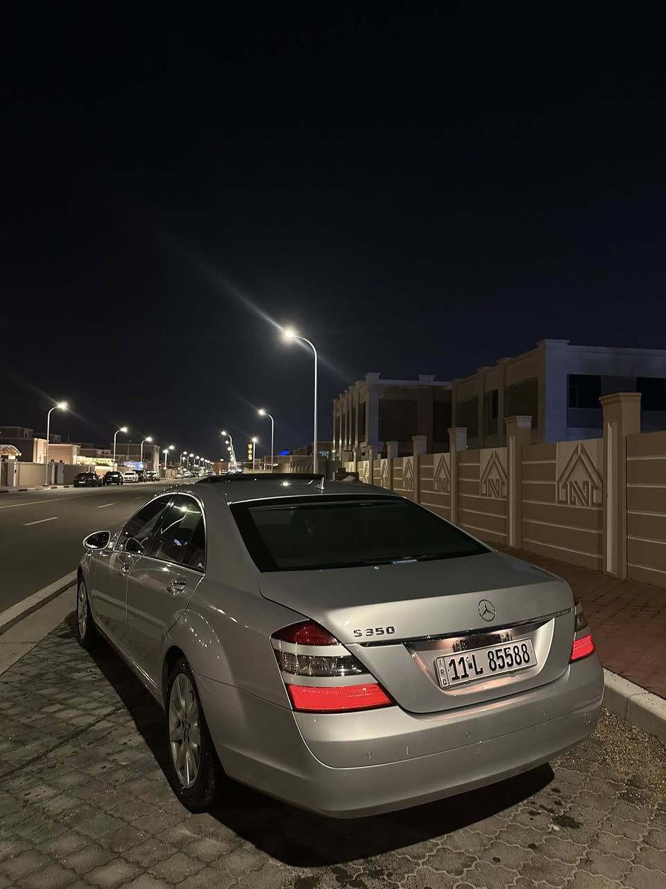 السلام عليكم
للبيع او مراوس حسب القناعة
مرسيدس S350
6 سلندر تنفس طبيعي
2007 وارد يابان 
بيه نص قماره صبغ اثر جراد وبيه بارد اربع اصابع بل جاملغ الكدام
الباقي كفاله شرط الفحص كير مكينه شرط الفحص
حداده جديده تخم تاير جديد
تبريد ثلاجه جنطه شفط السياره نضيفه استخدام شخصي
مامتعوبه مانقصه شي غرفتها بل لايلون
كشنات كهرباء وخزن ميموري 
باب قصير مواصفاته معروفه ماحاجه اذكر 
السياره ماشيه 182 الف كيلو حقيقي 
العنوان البصره مدينه النرجس
سعر السياره 195 وبيه مجال شي قليل لحد يقارنه بل راكضات السياره جديده واخت الزيرو
رقم بغداد الجديد تحويل وكاله موجود


**إذا كنت صاحب هذا الإعلان وتريد حذفه لأي سبب، رجاءا أرسل رسالة إلى الدعم الفني**