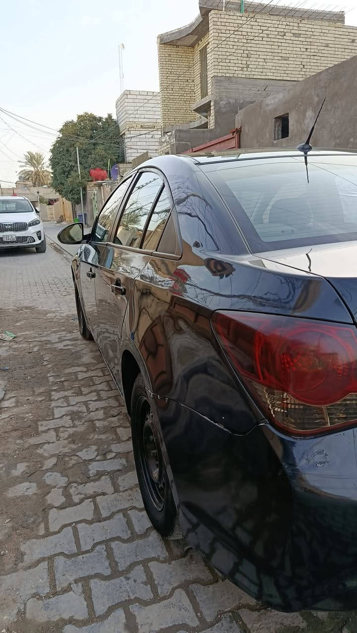 شوفر ليت كروز مديل٢٠١٣سياره وارد خليجي
بيه صبغ جاملغ خلفي والباب بدون ضربه جردات وصبغتهن وقبل الصبغ موجود فديو والبنيد مبدل صار بيه حادث بسيط وبدلته وبعدني ماصابغه 
مكينه وكير خير من الله
تدفه وتبريد شغال
حداديه مبدله قبل شهرين بس هسه عندي بوشه خلفيه فقط 
سياره غرفته نضيفه وحلوه 
كشره يرادله ملاحضات شوفت العين بنيد صبغ ودعاميه وشغلات بسيطه
مكاني كربلاء السعر 68 
بيع او مراوس


**إذا كنت صاحب هذا الإعلان وتريد حذفه لأي سبب، رجاءا أرسل رسالة إلى الدعم الفني**