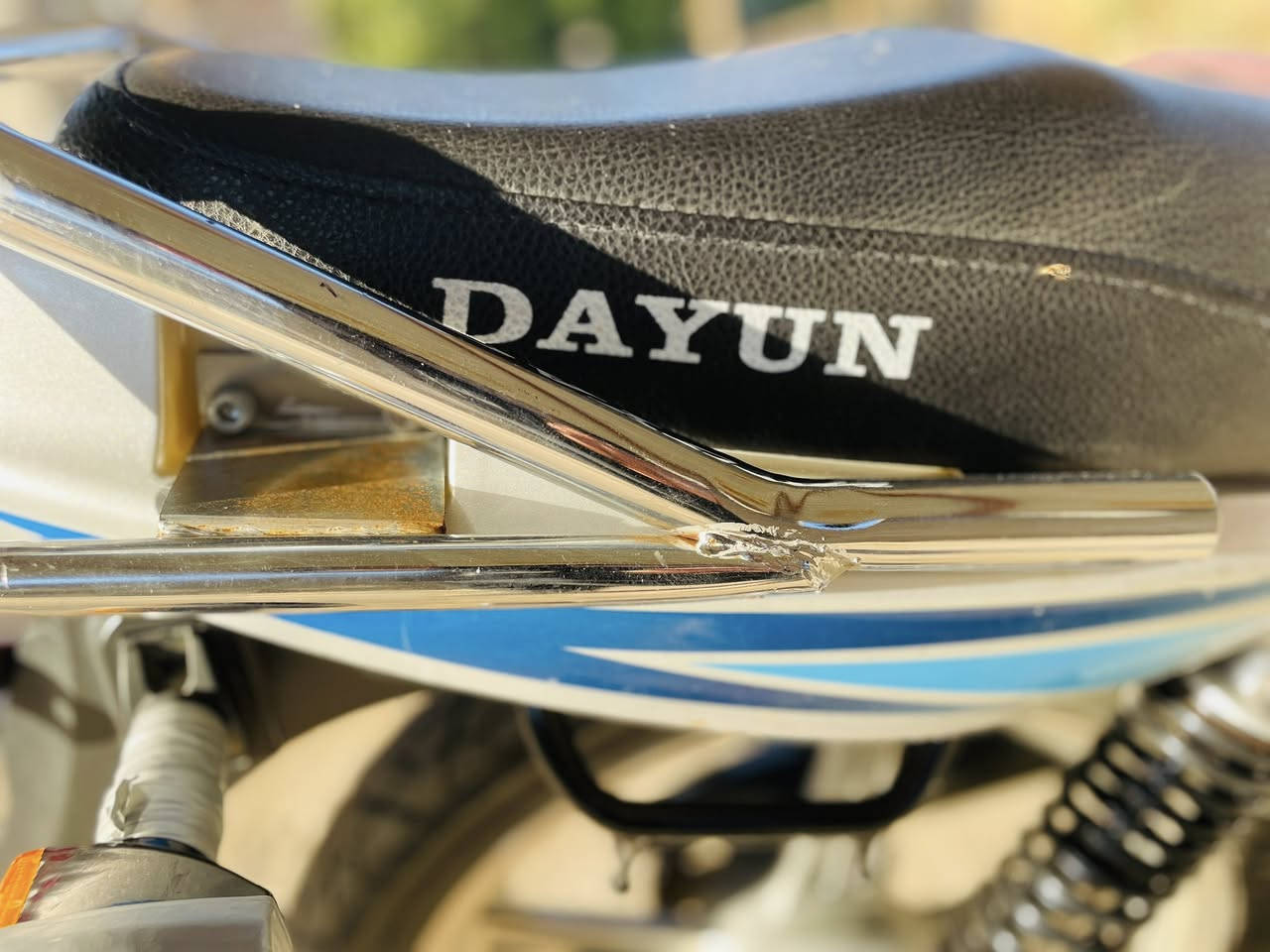 عضـم 21 ) 🌚أصولـي 🦅 اللون رصاصي الدراجة حلوة على أيدي ونضيفة مثل ما موضح بالصورة #بيع_فقط السعر خاص أو الاتصال *********** غير متواجد واتساب وبرامج العنوان كربلاء الحسينية تكدر تكول العطيشي ) 😂🥲🩶
