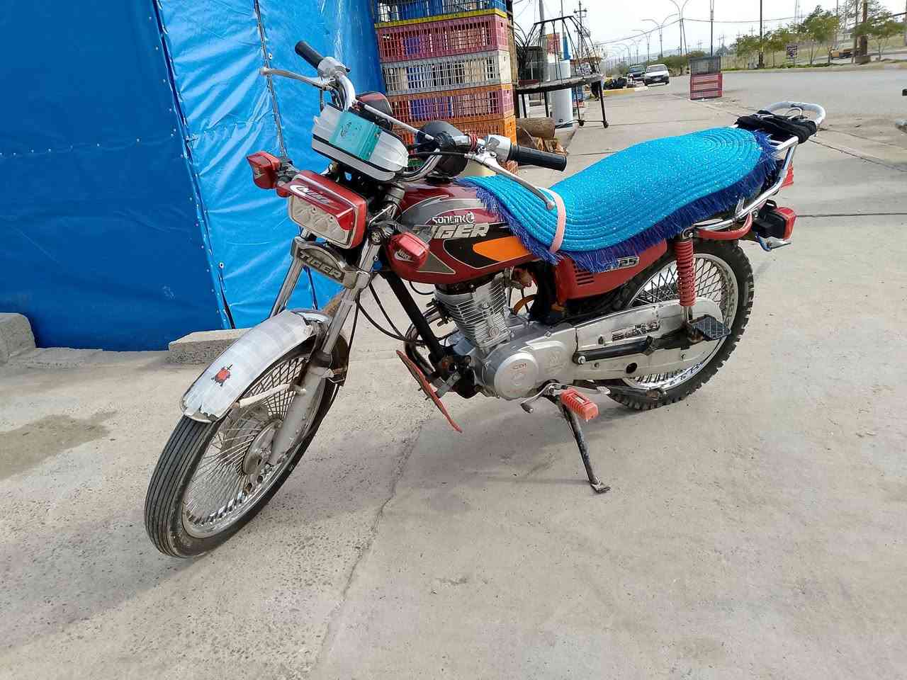 السلام عليكم دراجه للبيع مكفوله من كهربائيات من محرك اوراق بي سعر 400وبي مجال رقم ***********
