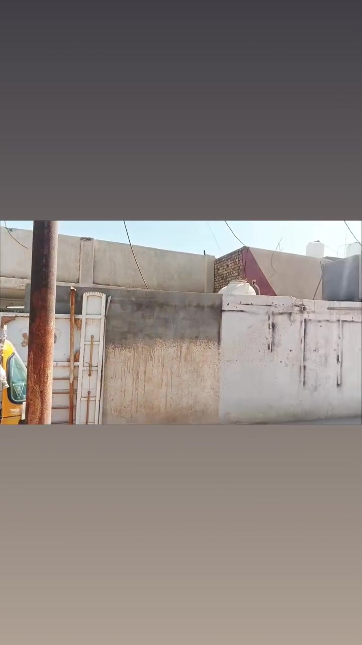 للبيع 🔑
دار سكني في بغداد – جسر ديالى الجديد / الكرغولية / شارع البزل 

📐 مساحة البيت: 200 متر🏠  الطابق: طابق واحد

🛏️ التفاصيل:

3 غرف وغرفه وحده بيه خمام

استقبال طول سبع امتار

هول

مطبخ

حمام داخلي + تواليت و حمام خارجي

🌿 المميزات:

ترك خلفي

موقع هادئ ومناسب للعائلة

💰 السعر: يُذكر عند الاتصال

📞 رقم الهاتف***********
📲 واتساب: ***********
سند ٢٥
