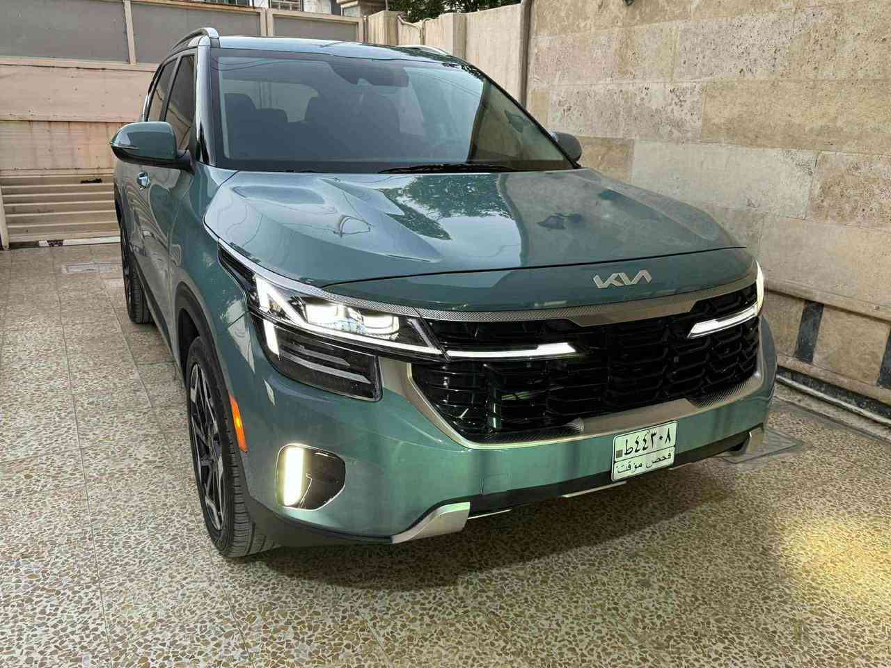 السلام عليكم او مراوس كيا سليتوز 2024 حادث كما موضح بل الصور بدون شواصي ولغود مكفولات مكينه 1600 تيربو مرقم بابل بسمي السعر 165 وبيه مجال
***********
