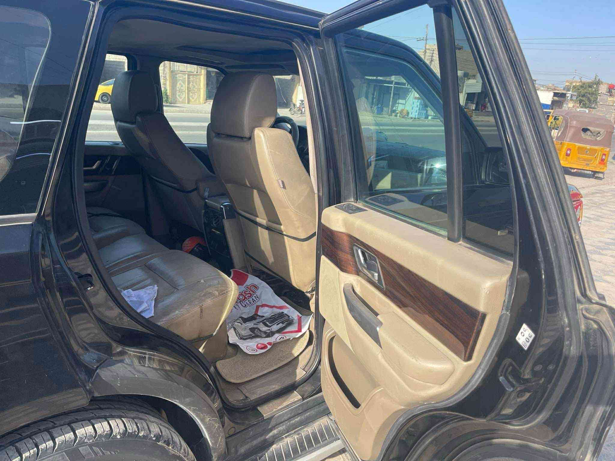 يا الله 

للبيع او مرواس رانج روفر2009

كير او محرك 8 سلندر نظيف ممفتوح برغي بي

1_ محور دبل و لوي 

2_ فول مواصفات

3_كشنات جلد

4_كشنات كهربائيه 

5_حساسات امامي خلفي

6_لايت زينون عدسه بلادي لايت زنون عالي

7_داخل بيجي

8_سلايد روف 

9_شاشه 

10_كشنات تدفه تبريد

11_مكفوله من الحادث صبغ بنيد فقط 

12_ويل كب تخم بي فطر ومصلح

13_تخم تاير نظيف

14_داينمو جديد

15_باتري جديد

16_منضومه بانزين مامفتوح بيها برغي 

17_بلكات الشركه بيها 

18_نوزلات.  الله شاهد مامفتوح بيها برغي كله بلادي

19_ماتفتح بنيد غير بس تبديل دهن واضافة مي

20_رقم مميز بغداد 

21_ السيارة اتريد تحويل او وكاله حاضر والسعر 135 ورقه وبيها مجال 

 للاتصل ***********//***********

مكان السيآرة بغداد 

هذن ارقامي بيهن وتس اب غير متواجد على الفيس اتصال او مراسله
