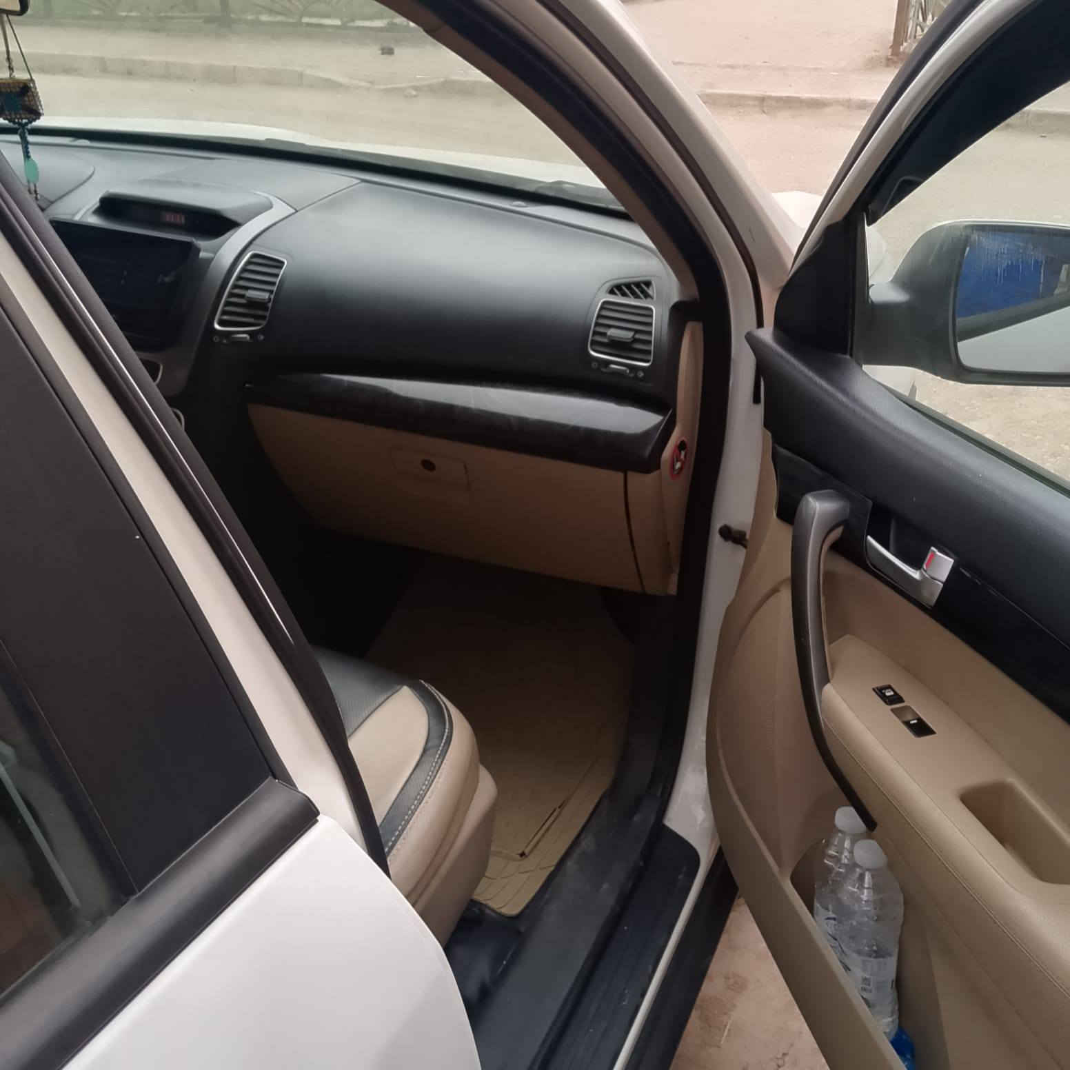 السلام عليكم سياره سورتنتو 2014رقم بغداد باسمي محرك 4سلندر مكفوله كفاله عامه  مكانه في محافظه ميسان لتفاصيل والاستفسار الاتصال على الرقم ‏‪***********‬‏

علما اني مكلف بالنشر الرقم موجود للتواصل عمارة, ميسان
