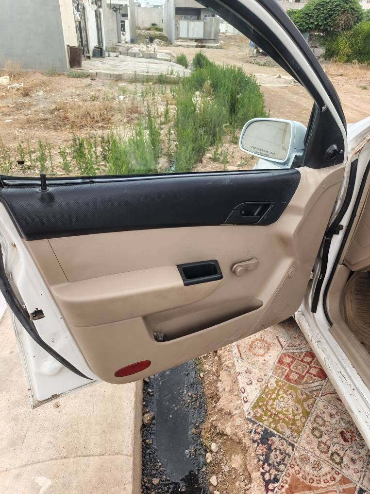 افێۆ مۆدێل ٢٠٠٩ تحویل و وەکالە بەشەرت سەنەوی تا ٢٠٢٩ تازەیە عام بۆیاخە یانی وەرگەڕاوە بە لای سەیاقە گێر و مەکێنە بەشەرتە ڕەسمی هەموو شتێکم داناوە ناو بەدەنی گۆڕاوە تەبریدی مەزبووتە تازە ڕۆنی گێڕ و مەکینەیم گۆڕیووە 
سعریشی ٤٨ وەرەقە و مەعەمەلەیەکی برایانە 
***********
*********** أربيل, العراق
