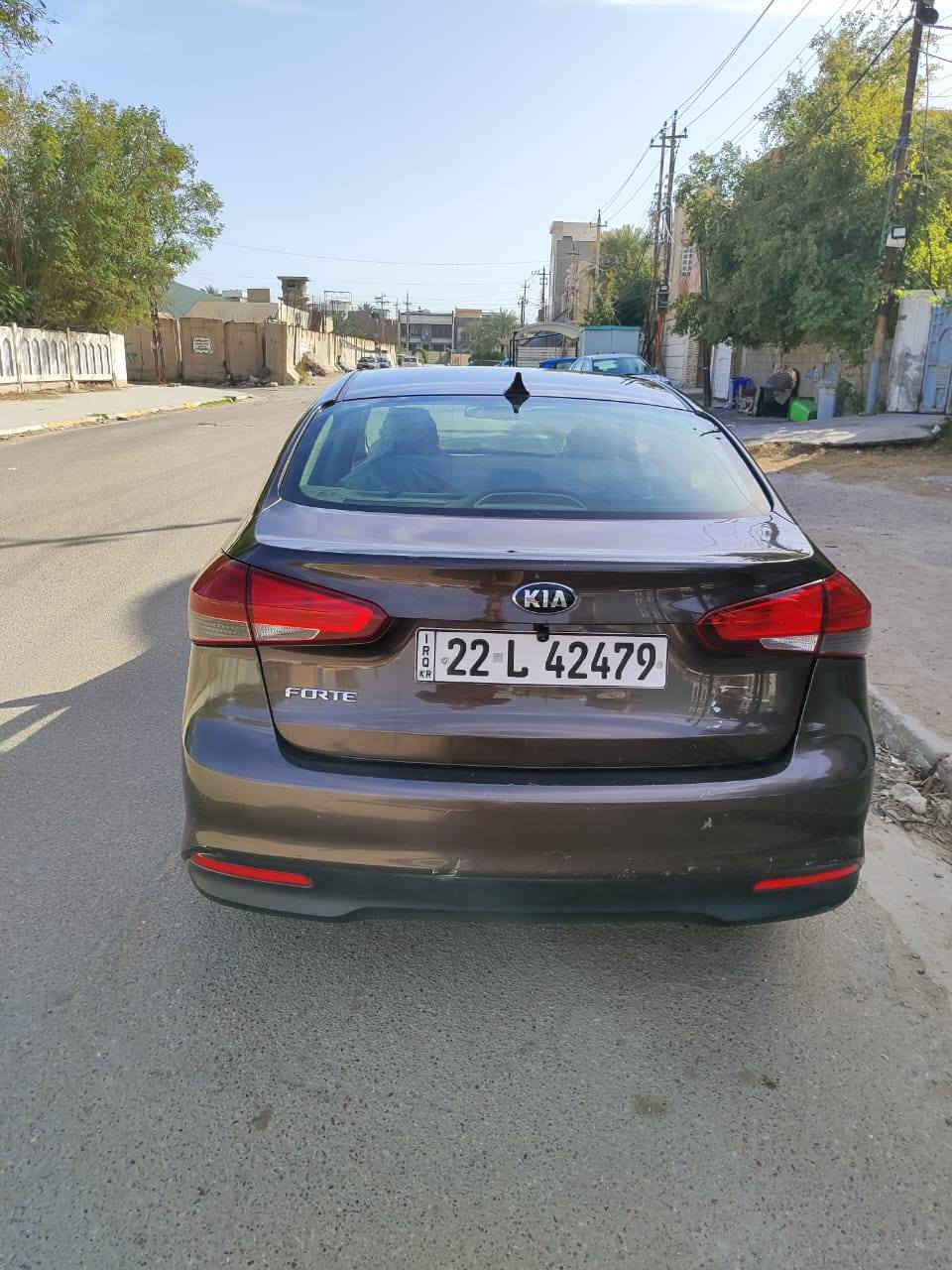 فورتي 17 بنيد فقط بدون شواصي بدون دواخل مكينه وكير مكفول حادث فقط بنيد جاملغ خلفي بي بارد 
مكان السيارة بغداد العامريه سعر 118
***********
