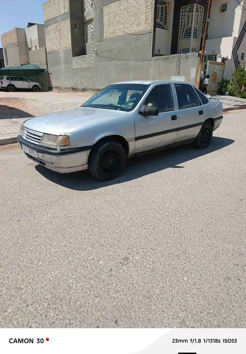 أوبل فكترا ١٦٠٠  موديل 92رقم دولي نجف سنويه لل 30
السعر  19 وبيه مجال حك الجيه للاستفسار اتصل ***********
