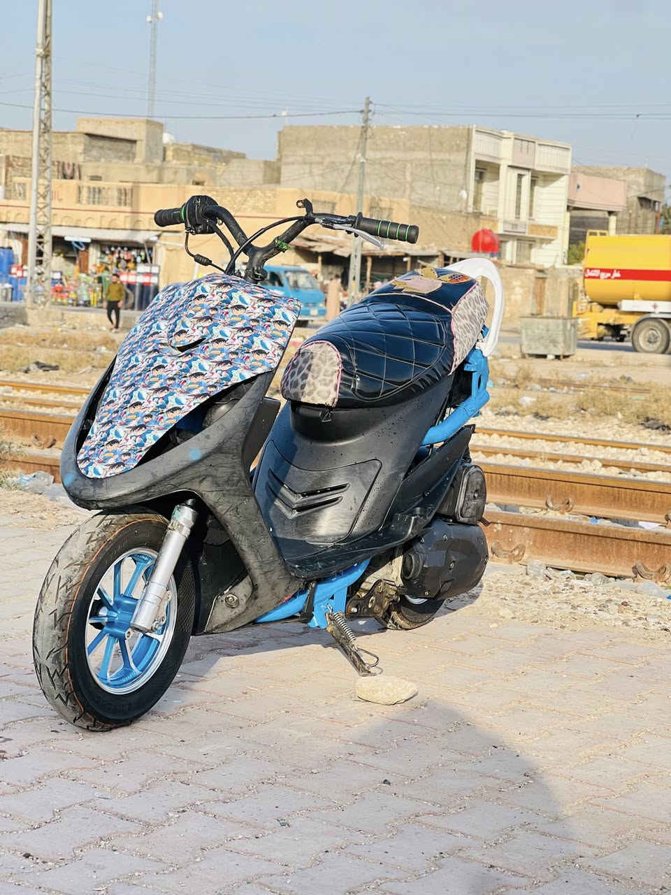 السلام عليكم شباب دراجه ماكس مال لعب تعمير جديد نكره سلف بكل وقت السعر 550 وبيه مجال العنوان بغداد المحموديه ***********
