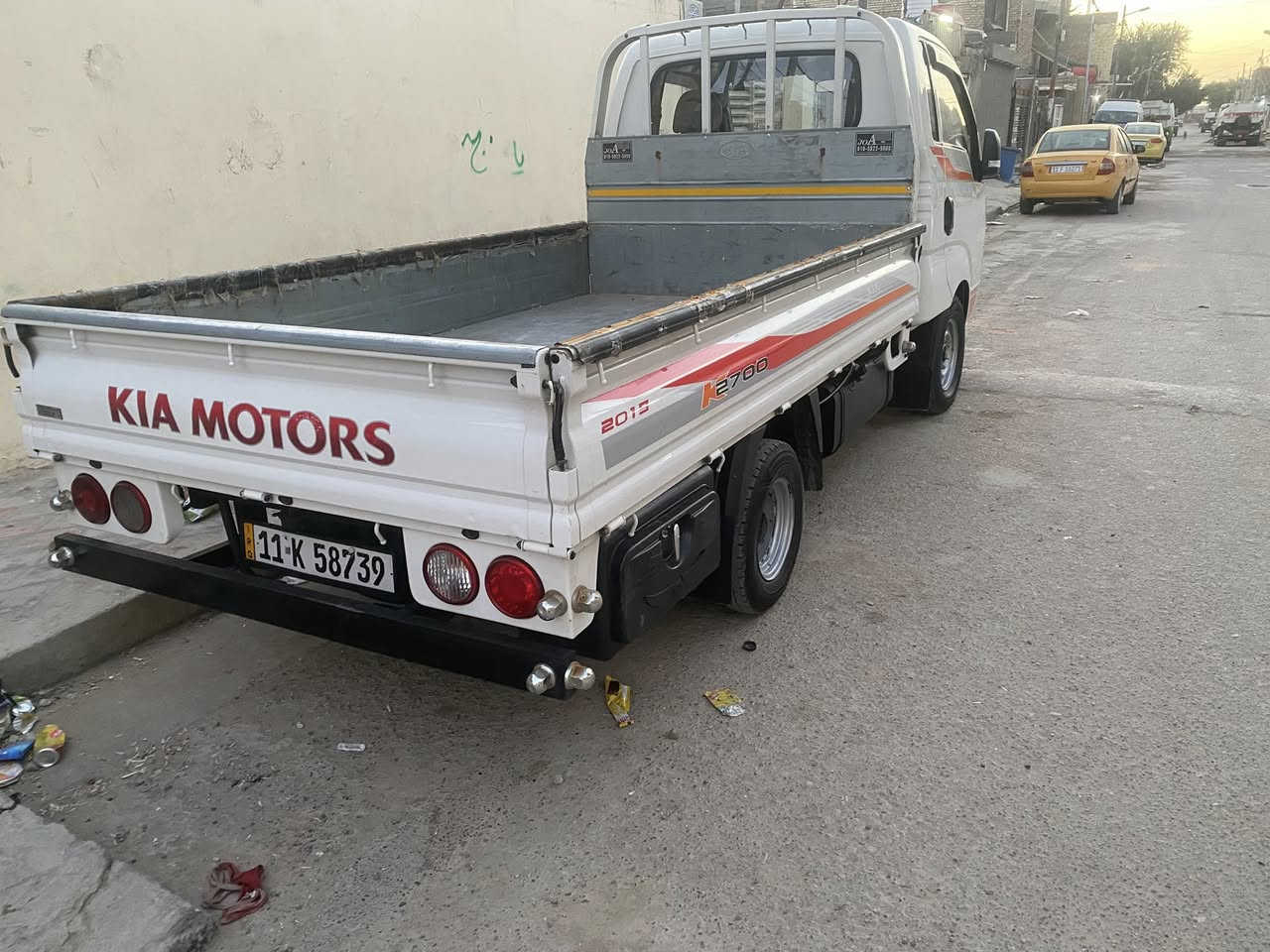 إسلام عليكم كيه بنكو ٢٧٠٠ مديل ٢٠١٨ السعر ١٢٠ الاستفسار الاتصال ع الرقم ***********
