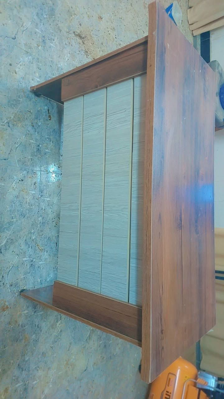 مرحبا ميز مكتب وميز ديكور بهذا الشكل للبيع
مكاني ديوانيه 
متوفر توصيل


**إذا كنت صاحب هذا الإعلان وتريد حذفه لأي سبب، رجاءا أرسل رسالة إلى الدعم الفني**