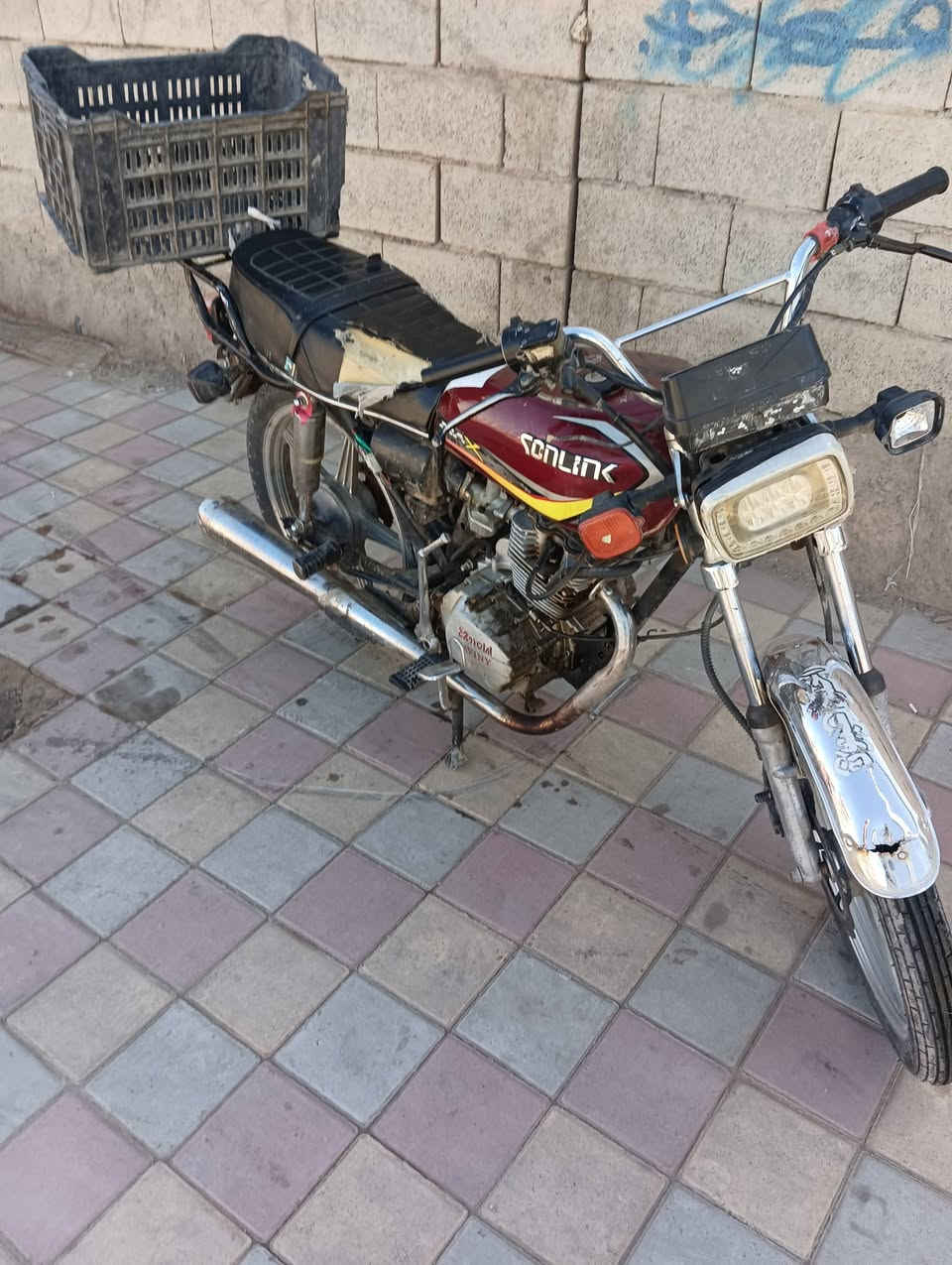 موطور يراني لبيع سعر خاص مكاني لرمادي لحوز شراي تصال ***********
