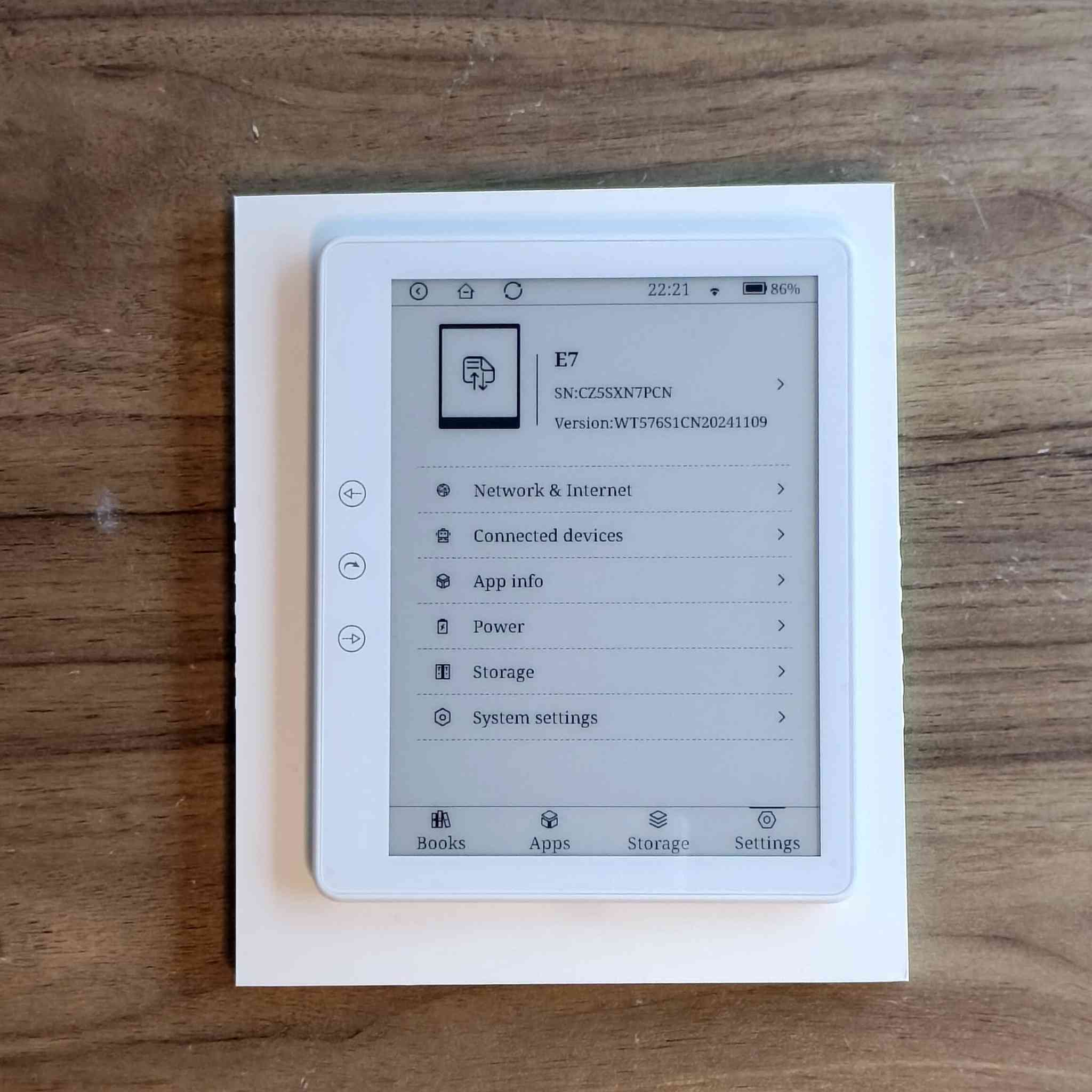 Veidoo E7  E_Ink Reader 📚
E_Ink. حبر إلكتروني 
Model : E7 
Android version 8.1.0  نظام أندرويد 
Storage : 32 G  
Memory can be added يمكن إضافة ميموري 
Power 🔋3000mAh تدوم لأسابيع 
Screen size 8.5 inch
أهم المميزات : 
الجودة 1440×1920 
الاتصالWiFi + bluetooth 
يدعم القلم على الشاشة 
منفذ شحن USB C
مريح للعين مثل الورق
يثبت تطبيقات أندرويد (manga,تليكرام، كتبPDF, .... )
سعر : 60,000 ✨
متوفر توصيل جميع أنحاء العراق


**إذا كنت صاحب هذا الإعلان وتريد حذفه لأي سبب، رجاءا أرسل رسالة إلى الدعم الفني**
