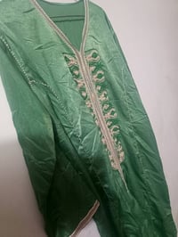 ملابس • للبيع