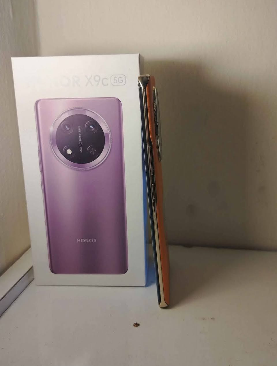 Honor X9C
الجهاز صارله سبوع من نفتح من الباكيت غراضه كاملة  ذاكره256 العشوائية 12  سعة البطارية6800 يعني  انسة يخلص شحن  لل مراوس او بيع السعر قفلة330  وذا عندك مراوس مو مشكلة


**إذا كنت صاحب هذا الإعلان وتريد حذفه لأي سبب، رجاءا أرسل رسالة إلى الدعم الفني**