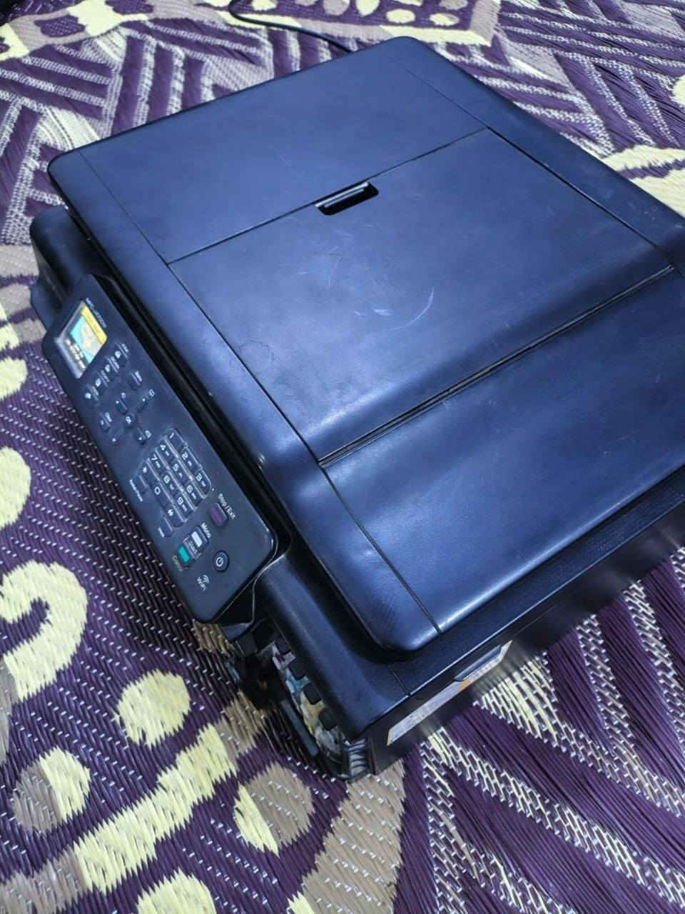 السلام عليكم
1 - طابعه كانون 280 تحتاج كاترجات رمز العطل E05
2 - طابعه برذر MFC-J470DW فقط اللون الازرق يقره هيج موضح بالصوره 
3 - طابعه ابسون l800 مجموعه سحب الأوراق عطلت و مو كلش نظيفه على وضعها 
4 -  طابعه كانون LBp6033 للبيع نضيفه وحلوه وياها وايرها 
5 - طابعه كانون G540 ست أحبار دقتها عاليه ونضيفه. 
6 - لابتوبات عدد 2 مرفق وياهن معلوماتهن يشتغلن عالكهرباء يحتاجن بطاريات
7 - منظومه حبر بهالشكل 
واتساب فقط ***********
