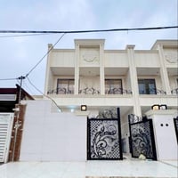 منزل للبيع بنظام التقسيط – فرصة مميزة  📍 الموقع: مجمع أشتي 1 📐 المساحة...