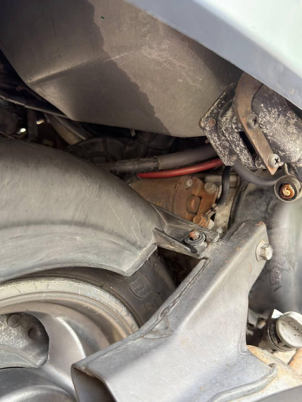 دراجه بريز للبيع مكفوله ومختمه كفرات وسوادات هم كلاجات بلادي  دراجه كامله نكره سلف سعره 750 وبيه مجال 
رقمي ***********  العنوان العطيفيه قرب نادي الزوراء 
للتواصل واتساب وماسنجر فقط عندي
