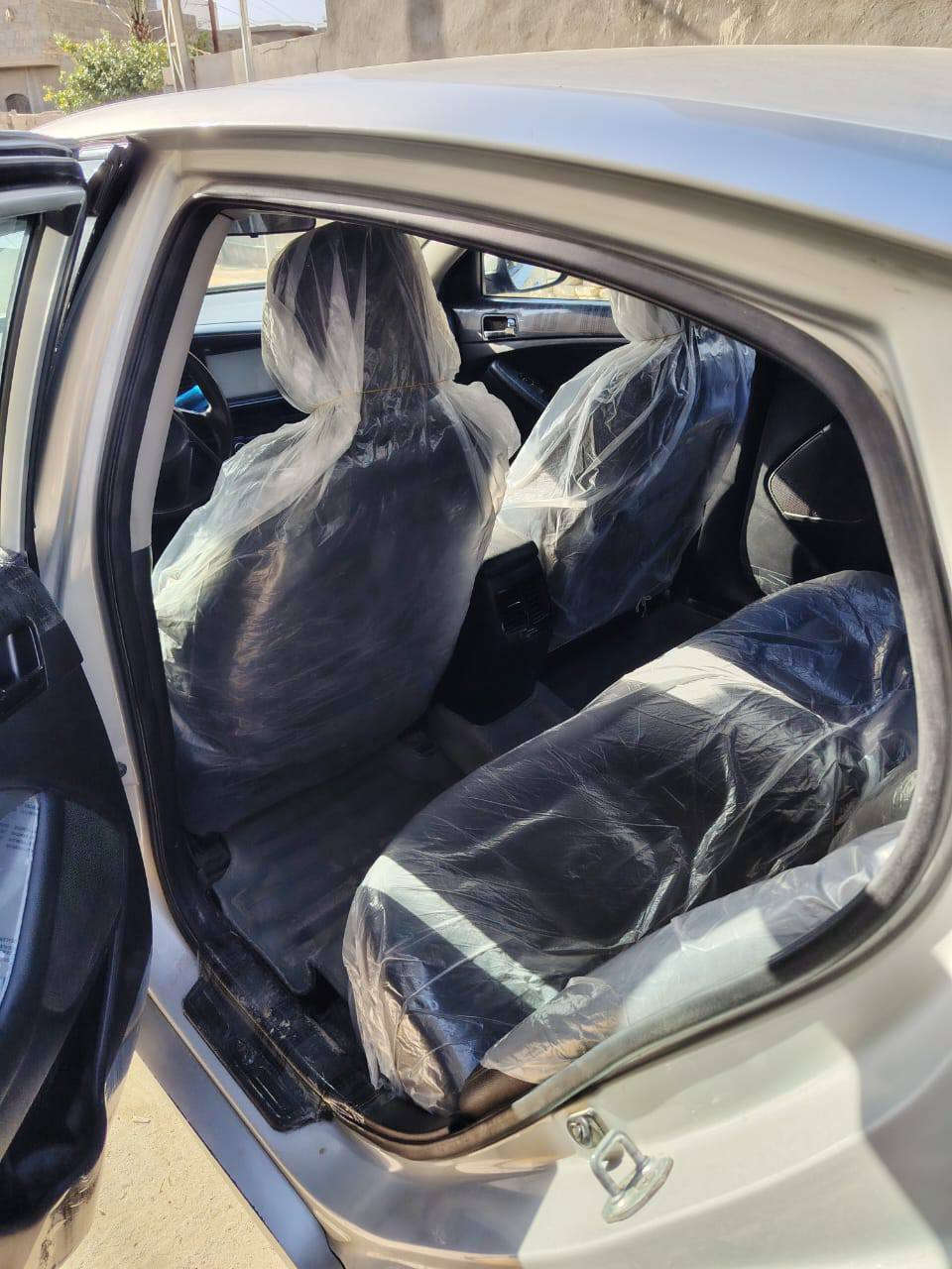 السلام عليكم 
كيا اوبتيما موديل2011 وارد كوري محرك 2000 دوش رقم بغداد بسمي تحويل ثاني يوم  
بيه بس قطعه وحده تبديل قبق جنطه وباقي سياره بلادي مكاني الفلوجه سعره 106ورقه للاستفسار الاتصال *********** الفلوجة, الأنبار
