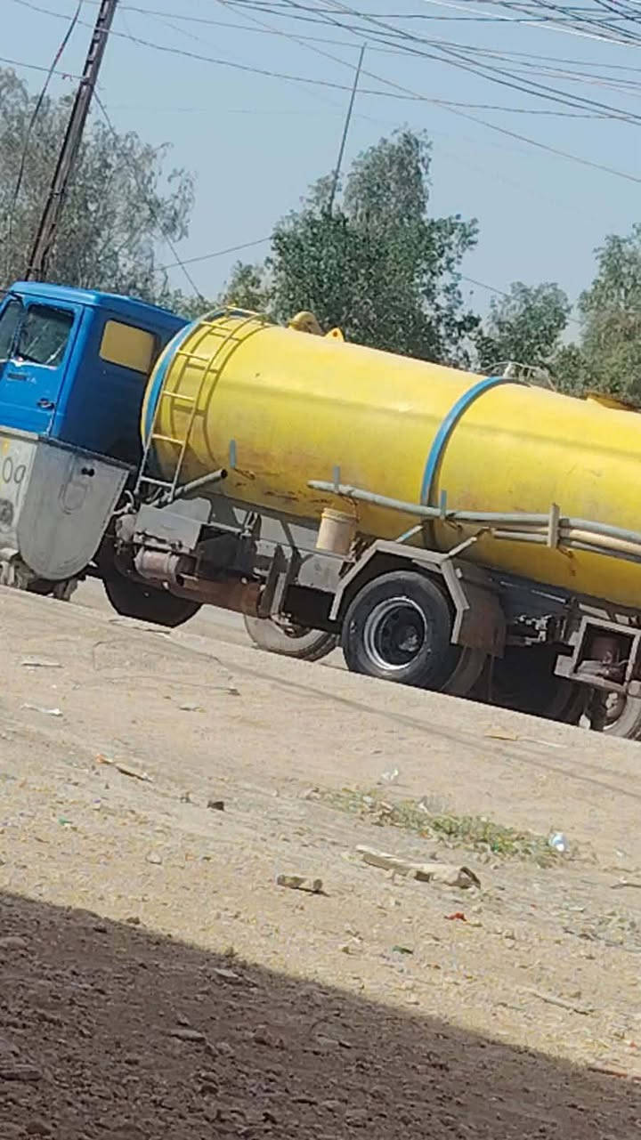 السلام عليكم سياره سحب مياه الصرف الصحي السعر 100وبيها مجال وكاله عامه بأسمي مكينه 8 محسن بل صندوك 
تانكي حموله 1300الف رقم نجف سنويه تقره تنكر موديل 1986 ماطورات ياباني عدد 2 قماره بلاديه بلا صبغ دواخله جديده مكان النجف الاشرف الكوفه 
رقم الهاتف للتواصل 
‏‪0780 549 4477‬‏ يوجد وتساب
