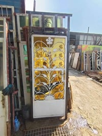 بيبان ثنين العرض 100cm ورتفاعه270  مكان بغداد مدينه الصدر السعر ثنينهن...