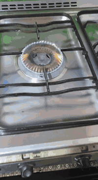 طباخ كريازي نظيف جدآ واتس . 07504909045