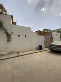 طابو • ٢٠٠م • ينكي داملار