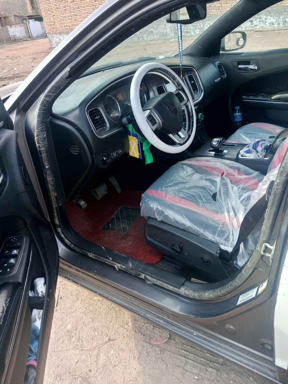 جارجر موديل 2014 للبيع، نضافه 100%
كير محرك كفاله رقمها بغداد نكليزي جديد هسه مسويه
السيارة بأسمي تحويل ثاني يوم / السونار بالصور
السيارة كامله من كل النواحي مال بيت ما متعوبه
تبريد حداديه تخم تاير جديد، كير ماوس دوشمه جديدة
مكينه 6 سلندر 3600 مابيها اصراف خير من الله
سعرها 145 وبيها مجال قليل
مكانها العماره مركز المدينه 
تواصل تصال ***********
