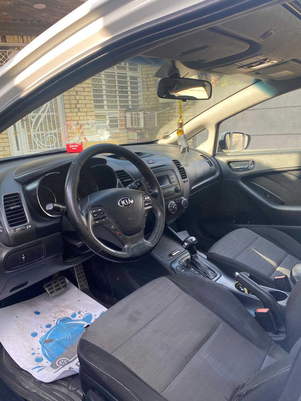 سلام عليكم البيع كيا سيراتو 2014 خليجي شركة البخيت فول مواصفات ماعدة البصمة كفاله من ضربه وصبغ وتبديل بيها بارد بسيط حيل
موصفات
سلايد روف
٤ انضمة قيادة
فول حساسات
شاشة اعطال
مري شفط + اشاير بالمري
لد امامي لد خلفي
5ويل كب رياضي حجم 17
تحكم بالعدسة الأمامية
تبريد قطعتين
كير ٦ نمر
محرك ١٦٠٠ دوش
السيارة كفاله حدادية وكهربايات ماكو شي نقص بيها ربع
متذب عليها
سنوية وهزة ورقم كله جديد
السعر $130
مكاني بغداد الكرخ
واتساب ***********
