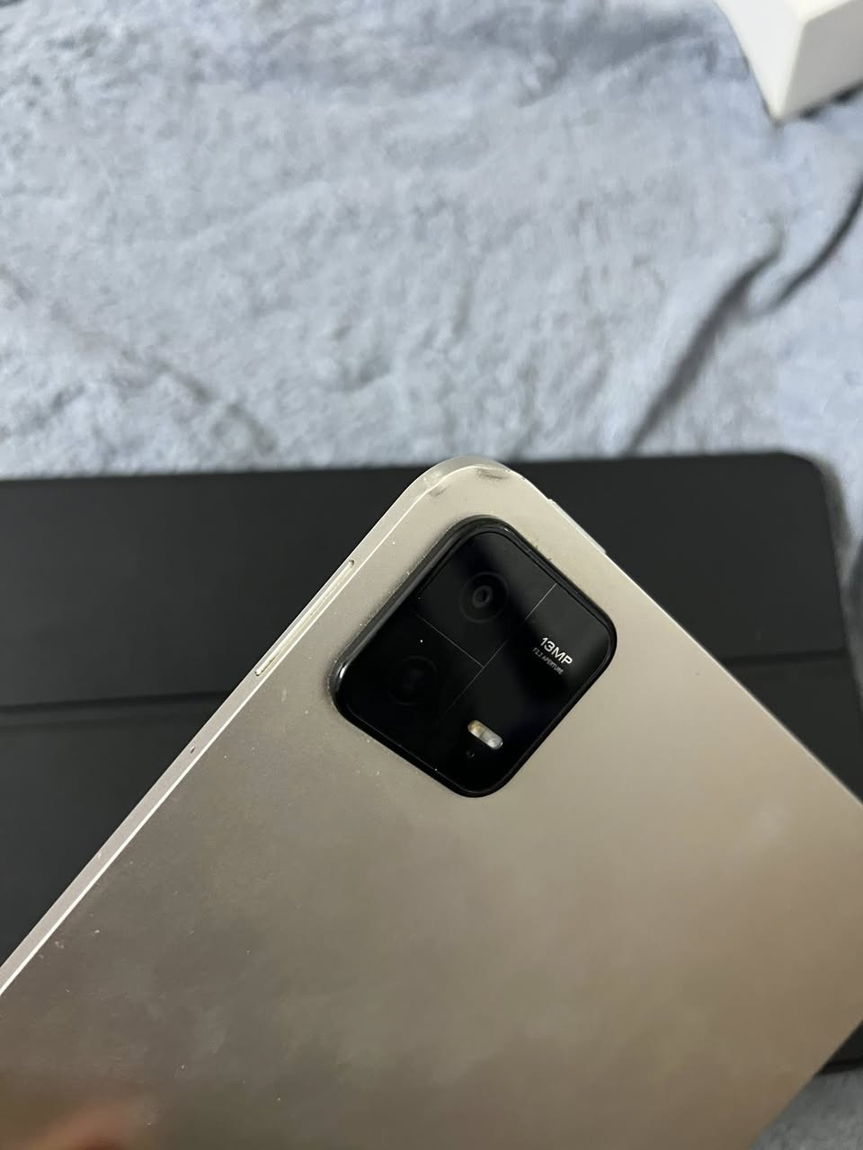 سلام عليكم
عندي ايباد شاومي باد 6
Xlaoml pad 6

 بعده جديد اي عيب ما بي اتسخدام شهرين فقط اول ما نزل اخدته الضره بسيط بل شاصي خفيفه كلش 
ويجي وياه كيبورد جلدً حقيقي 
السعر 500


**إذا كنت صاحب هذا الإعلان وتريد حذفه لأي سبب، رجاءا أرسل رسالة إلى الدعم الفني**