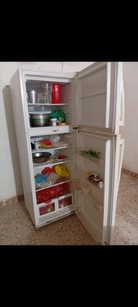 ثلاجة • للبيع • بدون تفاصيل