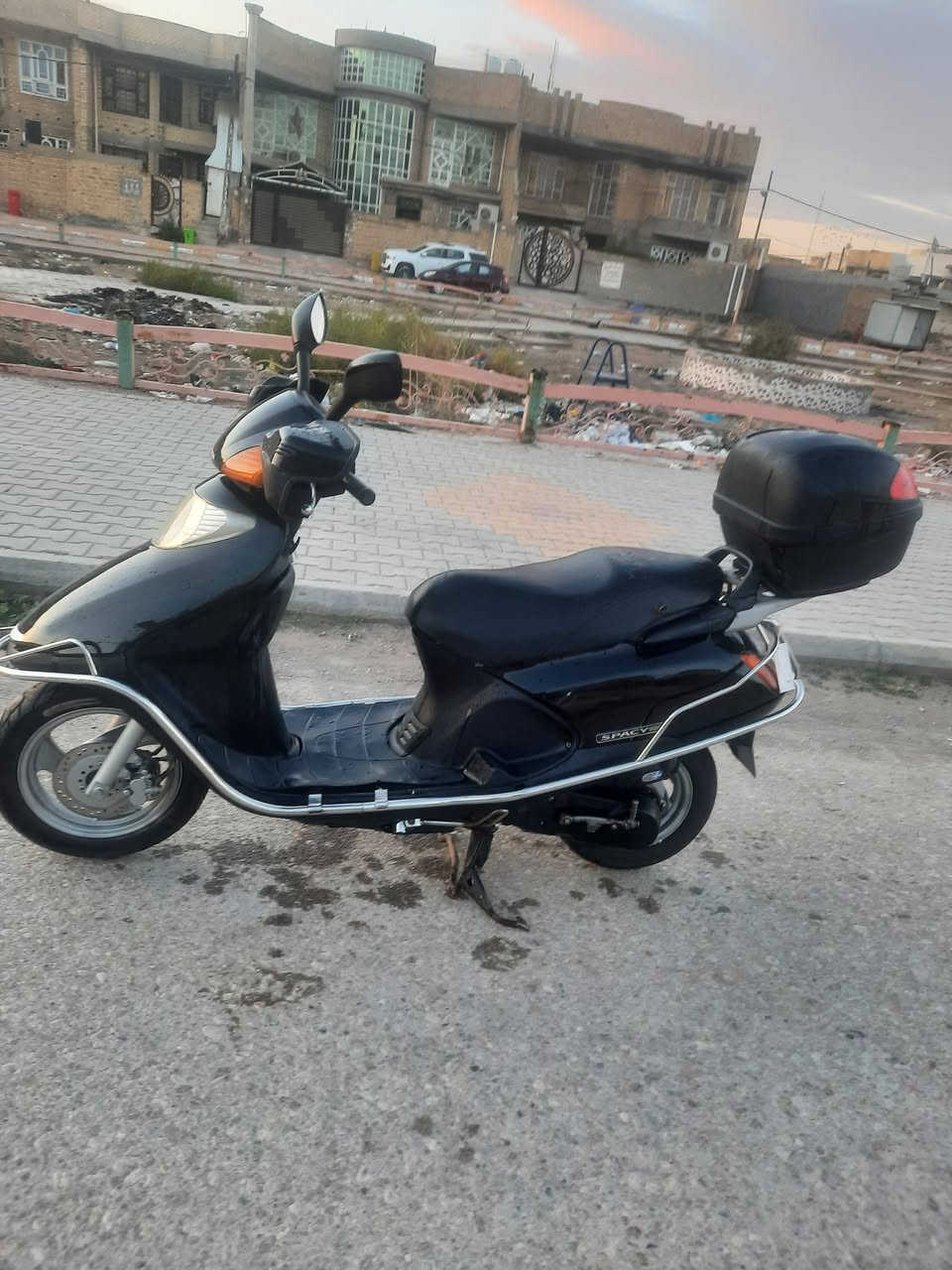 دراجه سبيسي ياباني كفرات ابو الختم اصليه مكينة ناعمه فول الهاتف ***********  المكان كوت داموك طشاش السعرات 600
