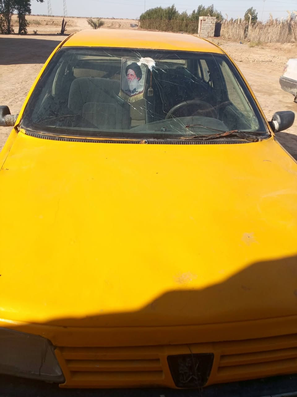 سيارة بيجو محرك ونجي للبيع تفاصيل
***********
