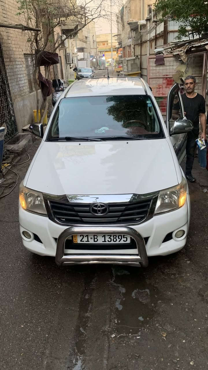 سلام عليكم بيكم هايلوكس موديل 2014 سياره نظيفه بشكل مكينه وكير على وضع الشركه لا فتح ولا صوت ولا تنقيص ولا تبخير مكينه وكير خير من الله سياره رقم اسليمانيه تحويل ثاني يوم عنوان بغداد واي ستفسار ***********
