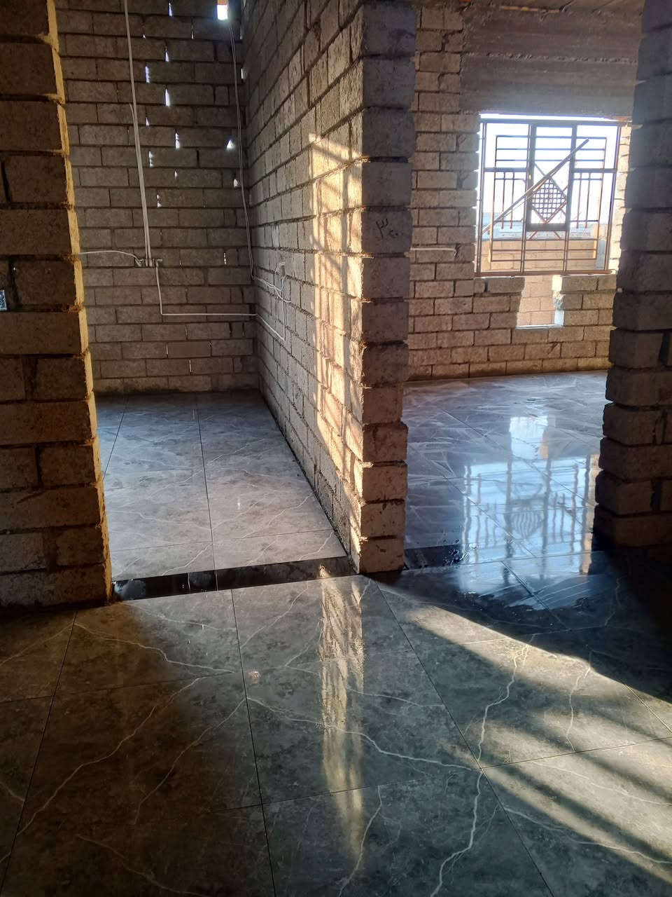 شغل سيراميك درجه أوله خبر ودلل ***********
