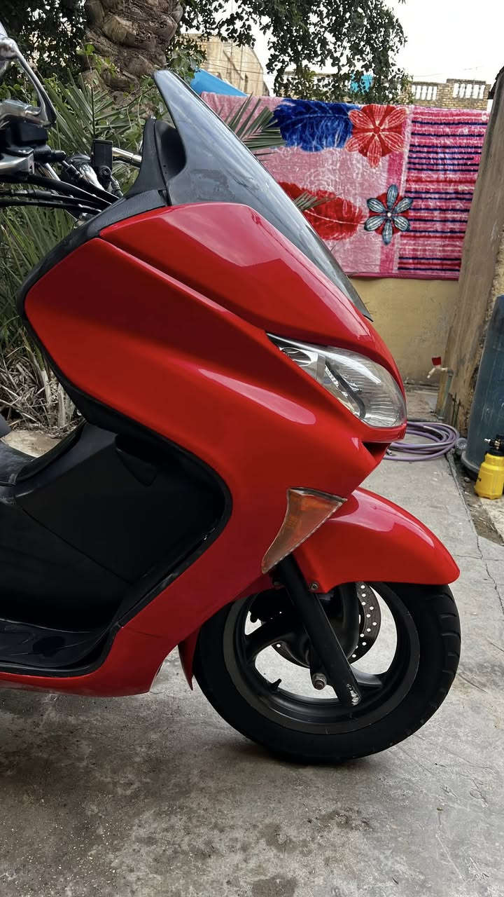 سلام عليكم للبيع فورزه 0/9 بعده بحالت الوكاله جديده 7 كير 4 تحويلات سبايدر ستيل مري عكرب ستيل لون احمر طماطي دراجه جديده بعده لوك مكان الدراجه بغداد الحسينيه الشراي يتصل *********** سعر 10$
