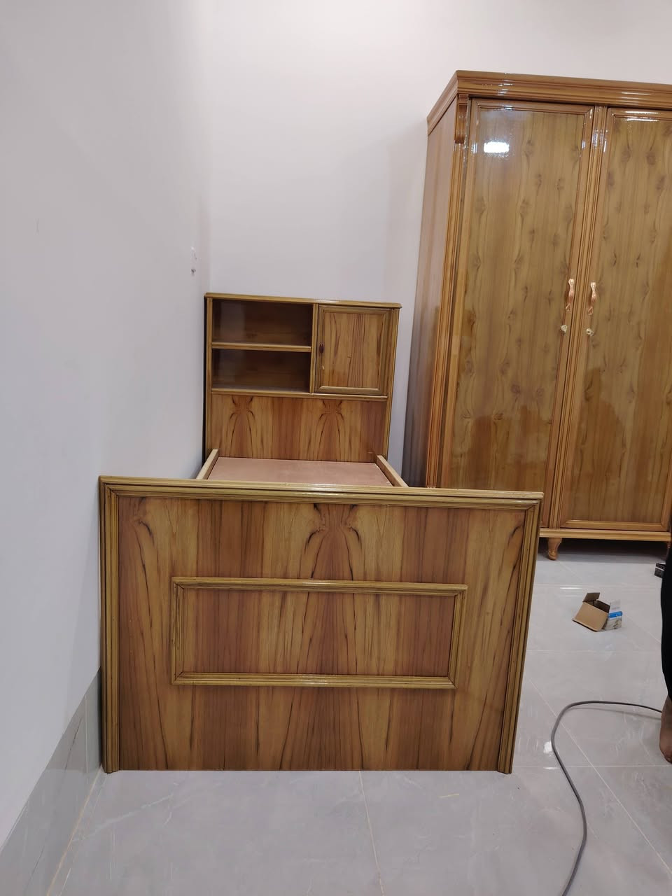 شغل حسب الطلب
***********
