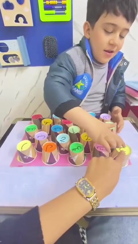 أنتَ مميز… حتى لو لم يستطع العالم أن يفهمك من أول مرة.
أنت قوي، حتى لو بدا طريقك أطول من غيرك.
أنت ذكي، حتى لو كانت طريقتك في التعبير مختلفة.

لا تخجل من اختلافك، فاختلافك هو قوتك الخفية.
أنت ترى التفاصيل التي لا نراها، وتشعر بالأشياء بعمق لا نشعر به،
ولك عالم جميل مليء بالألوان والأفكار والأحلام

للاستفسار:
الاتصال بالأرقام التاليه
***********
***********
العنوان فلكة ابو سمير
