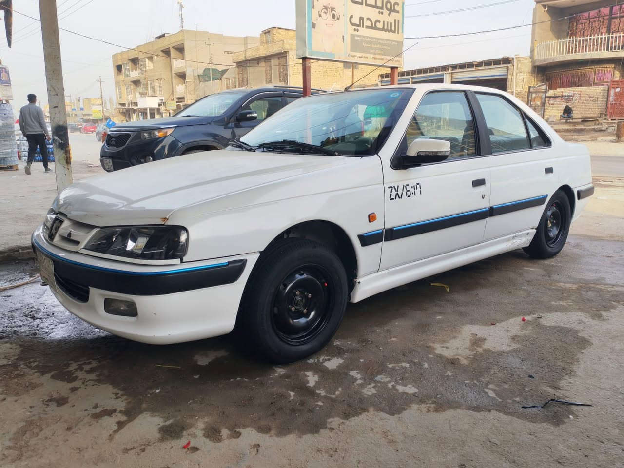 سلام عليكم بيجو بارص موديل 18 رقم بغداد سنوية جديدة  سيارة جاهزة كير مكينه حدادية تخم تاير تدفئة شغاله  تبريد بس غاز شرط لمداور ثاني يوم مكاني بابل لسعر 55 وبيه مجال بسيط بسعر صفرة ***********
