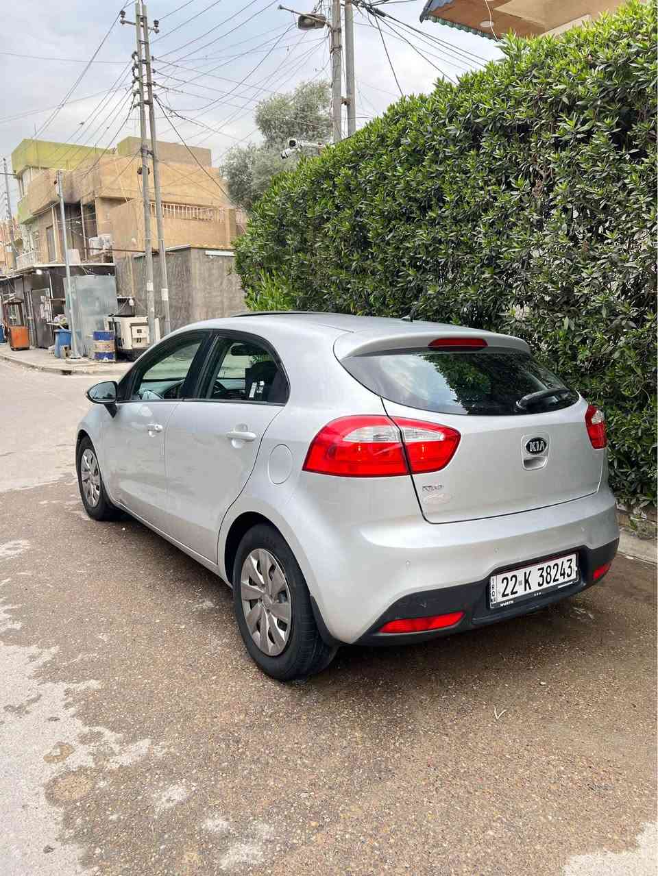 ريو 2014 فول خليجيه مكفوله بدون ضربه بدون صبغ مواصفاته فتحه مري كهرباء وشفط اشاير بالمري فول تحكمات حساس خلفي شادله شاشه تاب اصليه وكامرا خلفيه اربعه دسك مكينه كير مكفولات وجدد صدر امامي خلفي بالكارتون تخم تاير مكينه 1600 دبل قطره بانزين عادي محسن تسحك بدون قطرت دوانز بشرط تبريد ثلج ماشيه 111 الف كيلو استخدام بنيه اربيل سنويه جديده وارقام جدد وهزه جديده (شرط التحويل) سياره جاهزه من كلشي عارضه 95 وبيه مجال بسيط للطيبين *********** مكاني بغداد حي الجهاد بيع فقط بغداد, العراق
