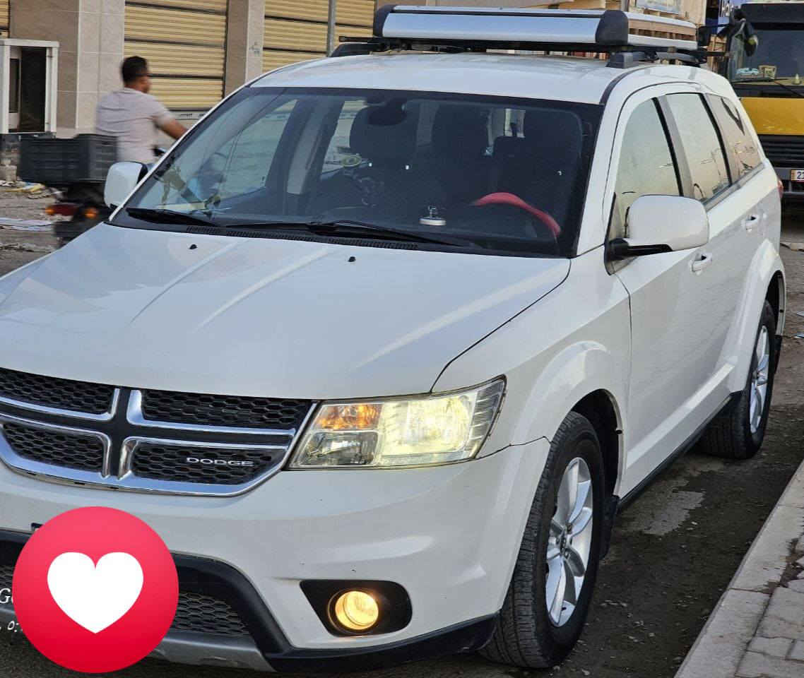 سلام عليكم
فورت جورني 7راكب
مديل 2018
3قطع تبريد مكينه 6سلندر مكفوله
صدر تخم تاير مكينه مكفوله كلها رقم بغداد  الضرر 4 قطع صبغ بدون حادث

الرقم ***********
 السعر 140$ او بي مجال
