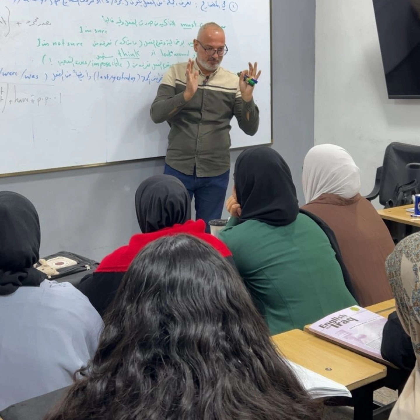 ✨ معهد فينمان النموذجي ✨
إلى طلبة السادس الإعدادي الطموحين…
الفرصة الأخيرة تقترب!
نعلن عن آخر أيام التسجيل للدورات الخاصة بطلبة السادس الإعدادي، مع نخبة من المدرسين أصحاب الخبرة والكفاءة في مجال التدريس، لمساعدتكم على الوصول إلى أعلى الدرجات وتحقيق طموحاتكم.
📚 شرح مبسط ومكثف
📚 مراجعات مركزة على أهم الأسئلة
📚 متابعة مستمرة مع الطلبة
📍 العنوان: تقاطع الدرويش – شارع التراث – الفرع الثاني على اليمين
📞 للاستفسار والتسجيل: ***********
سارعوا بالحجز فالمقاعد محدودة… ومستقبلكم يستحق الأفضل.
