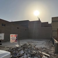 قطعة تجارية • ٢٠٠م • شارع ٨٠