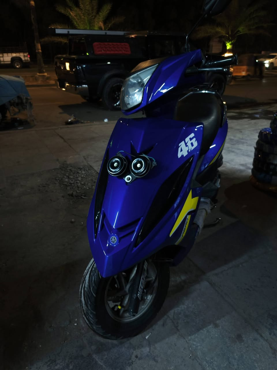 السلام وعليكم 
دراجه جي تي ار للبيع كفرات تجاري مختوم تاي وان الاصلي ضمان يوم كامل اذا الدراجه مفتوحه لو مجفته ترجع الدراجه هورن سيدان الاصلي ولايت زنون الاصلي
الدراجه مكفوله كفاله عامه ولا شخط بيه
السعر 950وبيه مجال 
مكاني بغداد الشعلة 
الرقم والاسفسار فقط واتساب ***********
