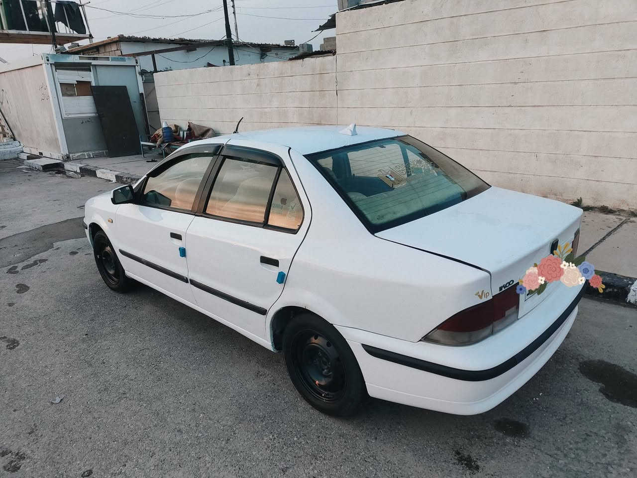 سمند للبيع 2011 محدثه بجم 2017
رقم بابل انكليزي سنويه لـ 28 ب اسمي مكاني نجف
كير ومكينه انطيك ضمان وشرط ترايك للبصره
البيبان سنتر لك ع ريمونت دوشمه جديده 
تخم تاير جديد كهربائيات كلها شغاله باتري جديد حداديه جديده ضابطها ب ايدي 
 شرط نكره سلف سستم سماعات
مبدل بيها چاملغ فقط بدون ضربه وبيها هلالات وباب الصدر بي شخطين مسويهن بيدي كلهن الباقي كفاله من كلشي السعر 44 بيها مجال بسيط
مامشتغله تكسي موظف اروح واجي بس تعبت من شوارع حي النداء ***********
