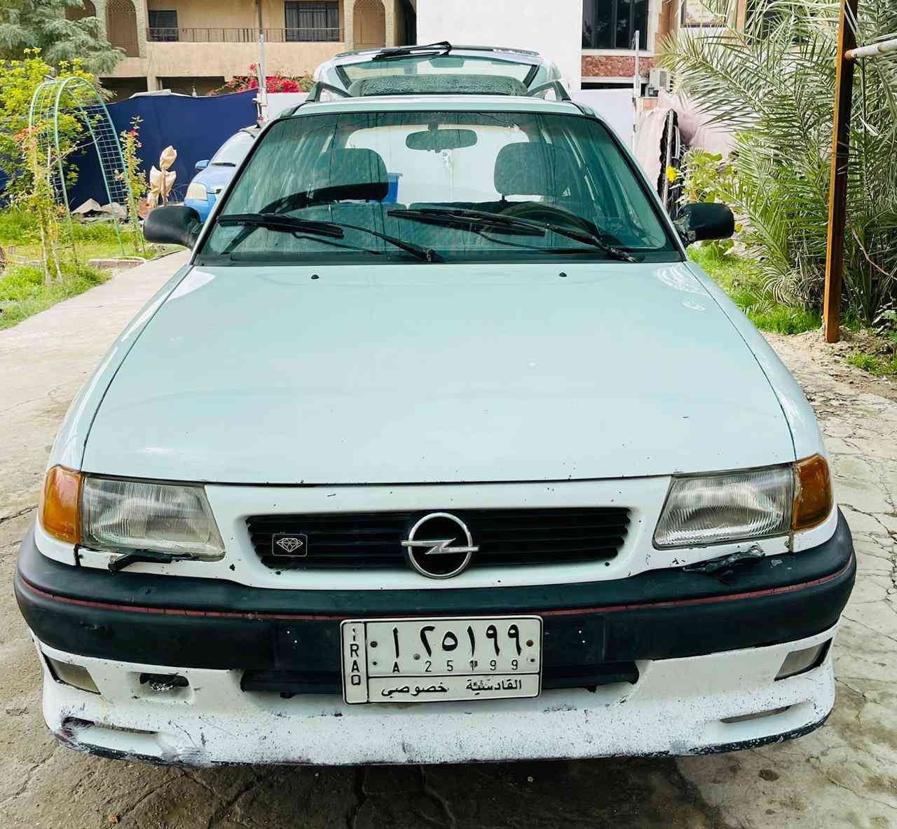 السلام عليكم اوبل استره خليجي موديل 94 كير عادي محرك 1600 بخاخات كير ومحرك مكفول  السياره مكفوله من الضربه والصبغ السياره بلاديه تبريد رقم قادسيه بسمي مابيه خياس المكان بابل السعر 39 الاتصال ***********
