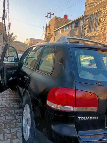 السلام عليكم سياره البيع 
موديل ٢٠٠٥ لون اسود سياره حلوه وسعره حلو رقم صلح الدين بسمي شخصين سعر 
السياره كفاله عامه من الضربه من كلشي دعاميه مامفتوحه مكفوله كفاله يحتاج ترتيب سعر المطلوب ٦٠ وبيه مجال ***********
